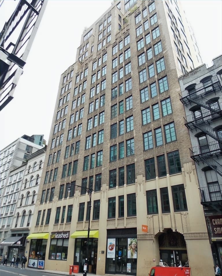 157 Chambers Street Retail Investment Sale - Tribeca New York, NY - $5M - Skyline Properties closed deal